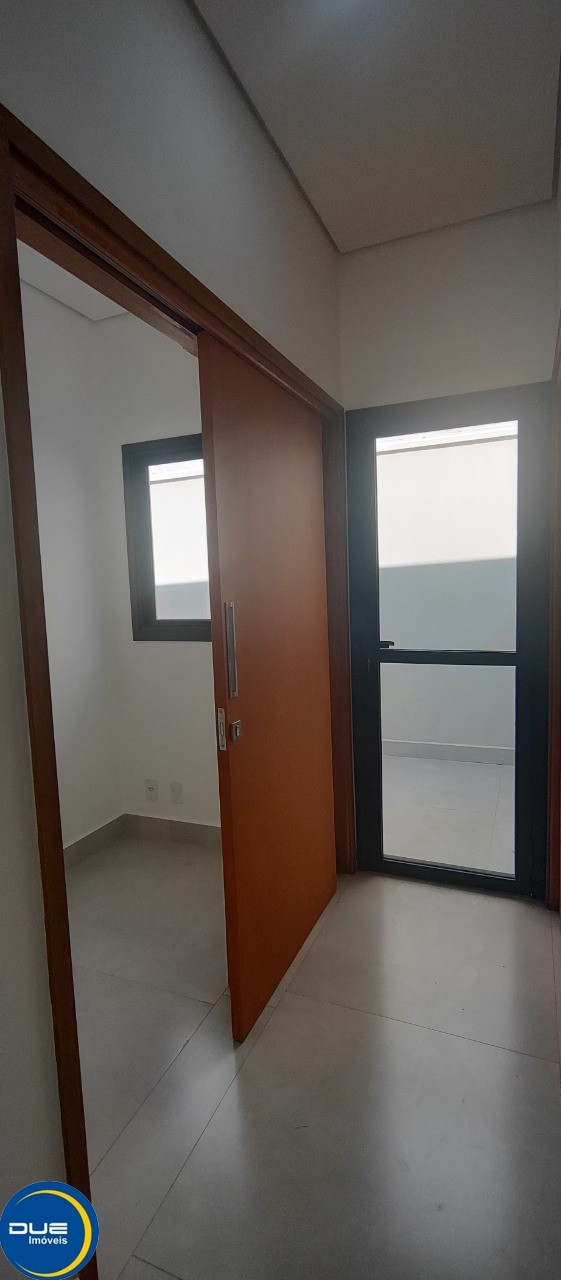 Casa à venda com 3 quartos, 137m² - Foto 14