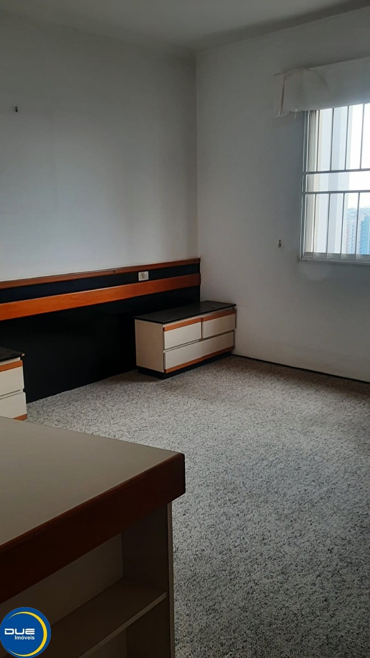 Apartamento à venda com 3 quartos, 155m² - Foto 11