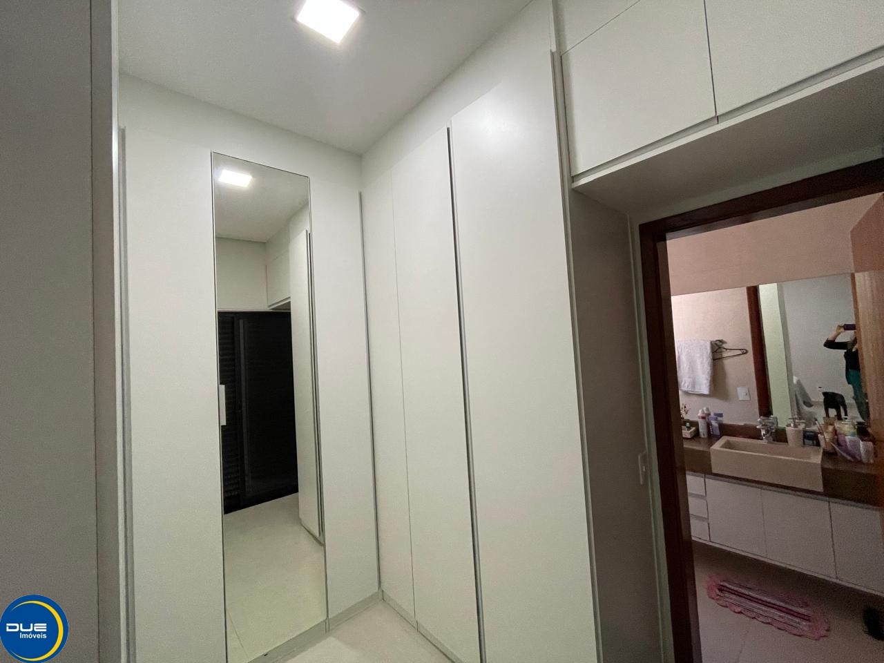 Casa à venda com 3 quartos, 250m² - Foto 28