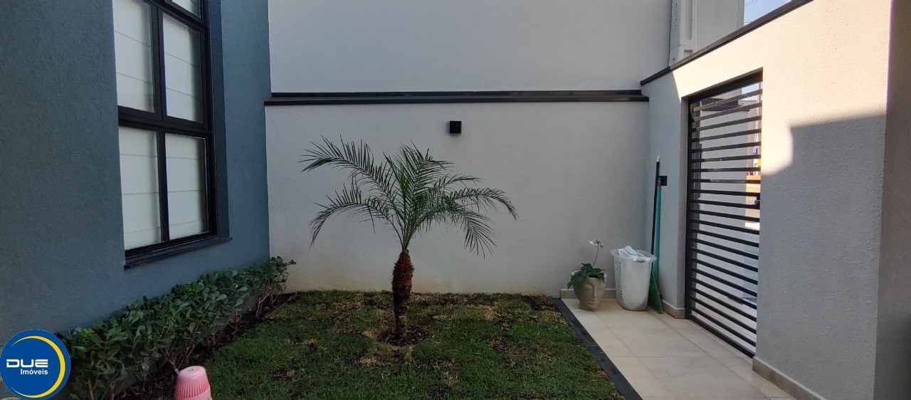 Casa à venda com 3 quartos, 150m² - Foto 2