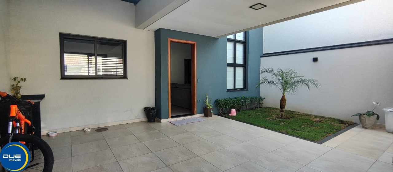 Casa à venda com 3 quartos, 150m² - Foto 4