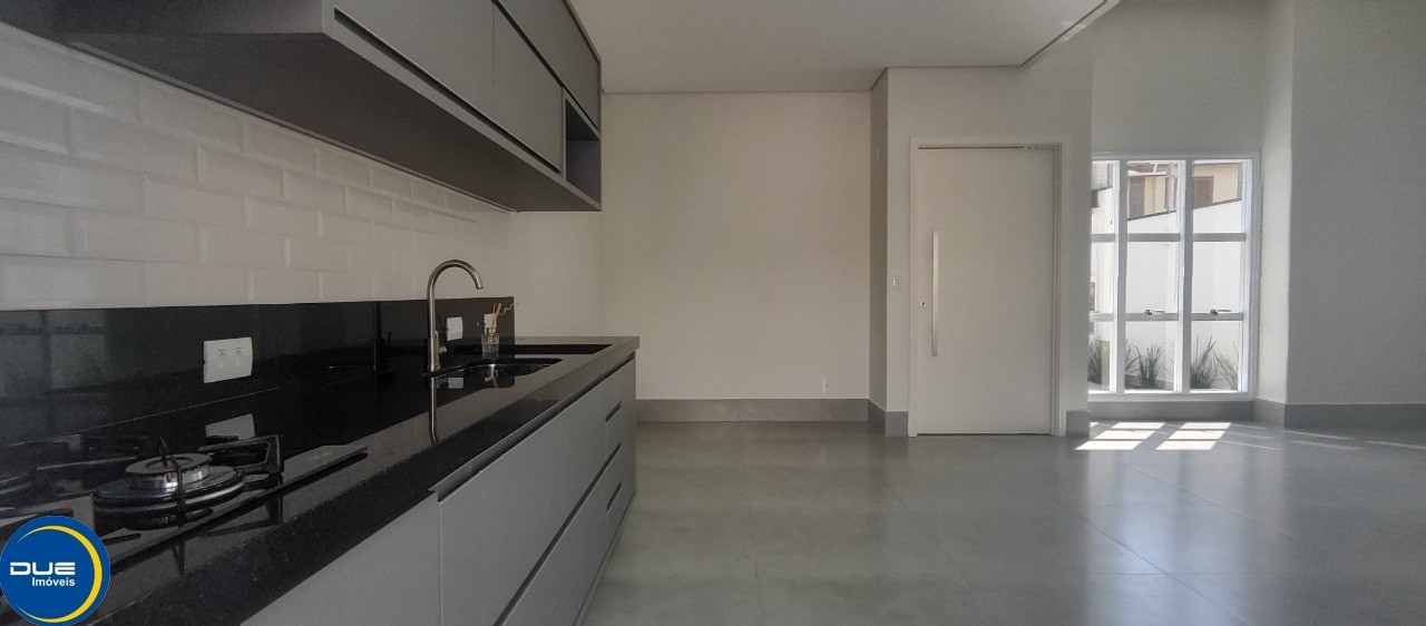 Casa à venda com 3 quartos, 150m² - Foto 11