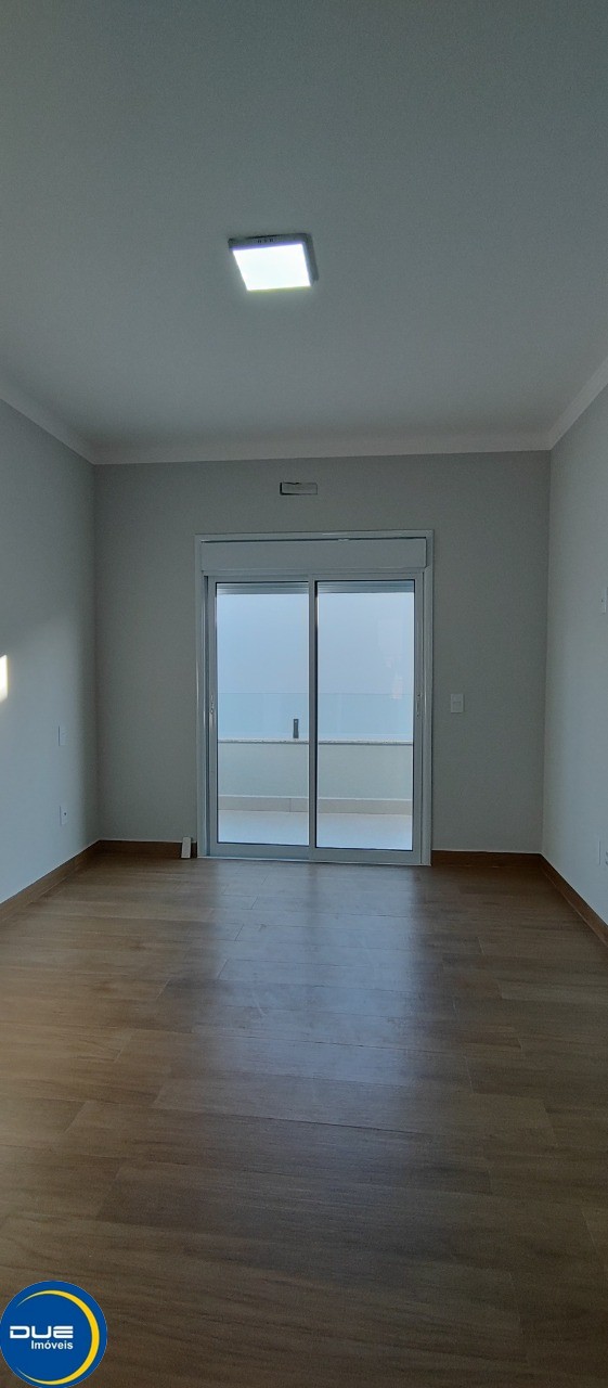 Casa à venda com 4 quartos, 300m² - Foto 41