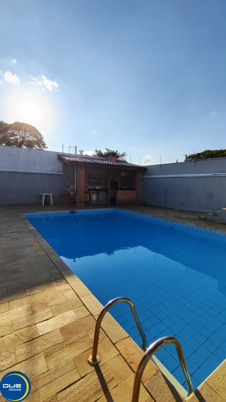 Casa à venda e aluguel com 5 quartos, 443m² - Foto 13