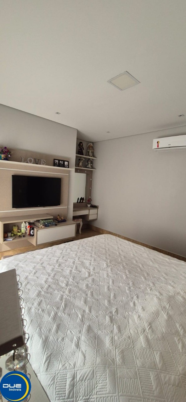 Casa à venda com 3 quartos, 300m² - Foto 24