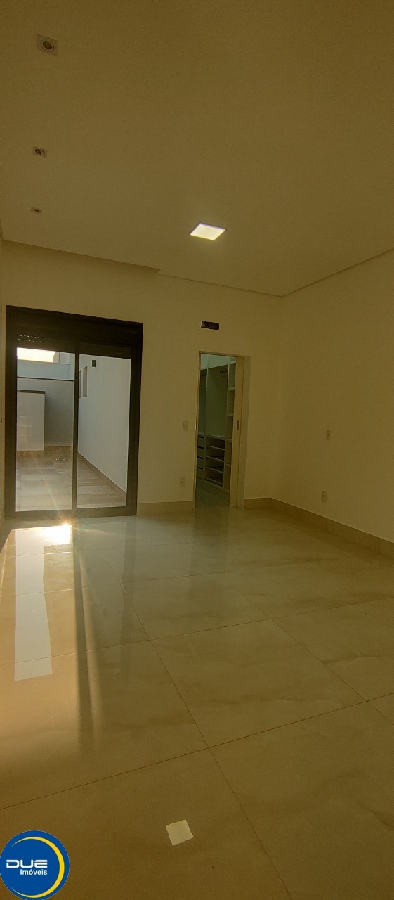 Casa à venda com 3 quartos, 350m² - Foto 40