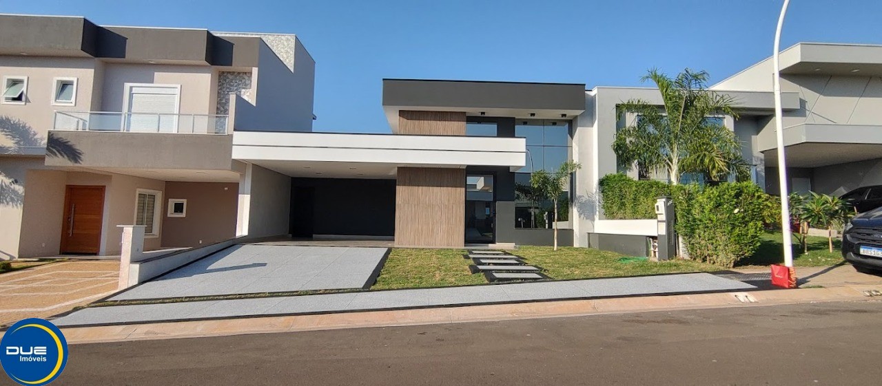 Casa à venda com 3 quartos, 300m² - Foto 2