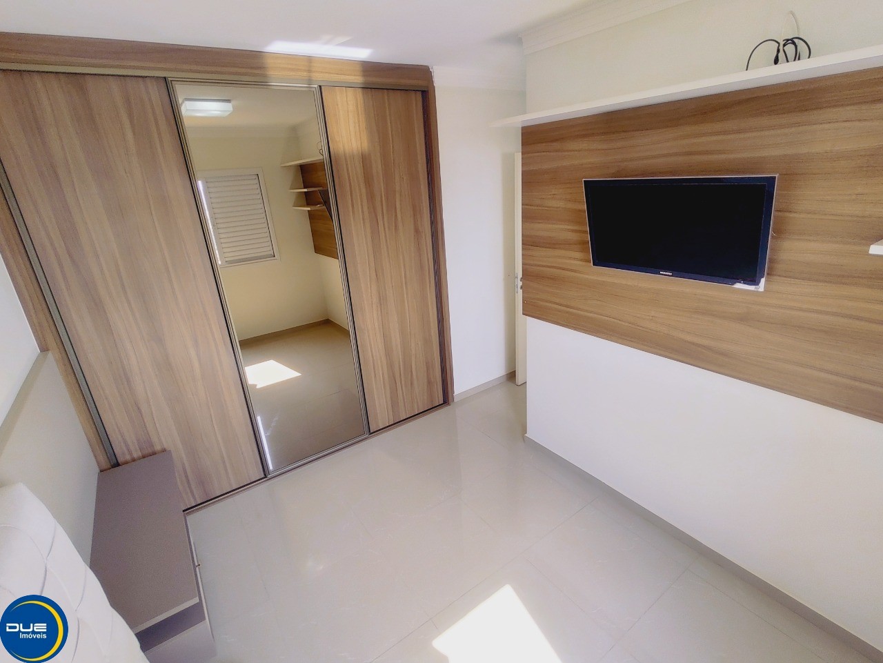 Apartamento à venda com 2 quartos, 69m² - Foto 32