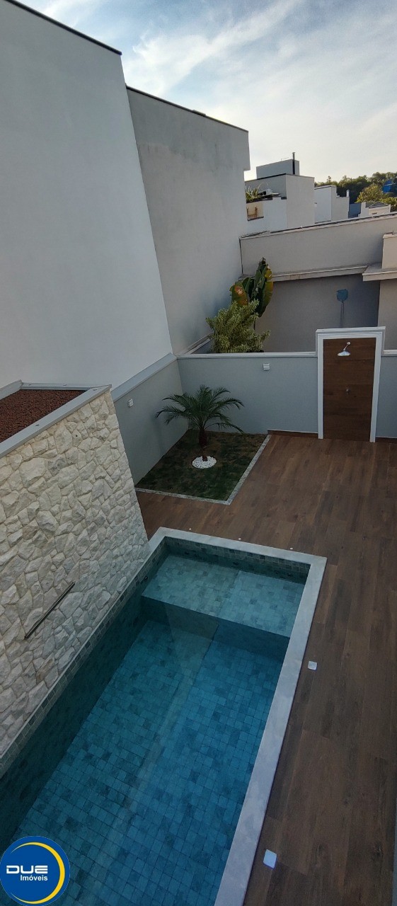 Casa à venda com 4 quartos, 300m² - Foto 46