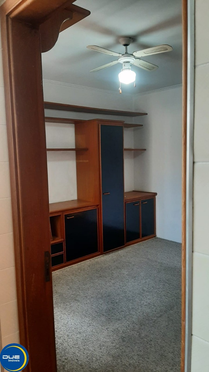 Apartamento à venda com 3 quartos, 155m² - Foto 6