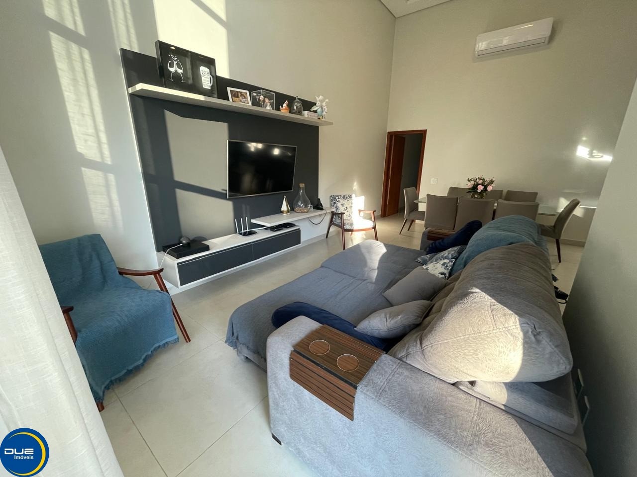 Casa à venda com 3 quartos, 250m² - Foto 9