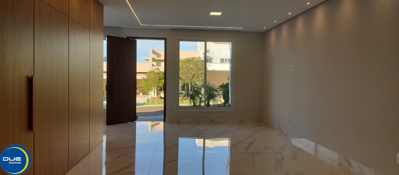 Casa à venda com 4 quartos, 300m² - Foto 7