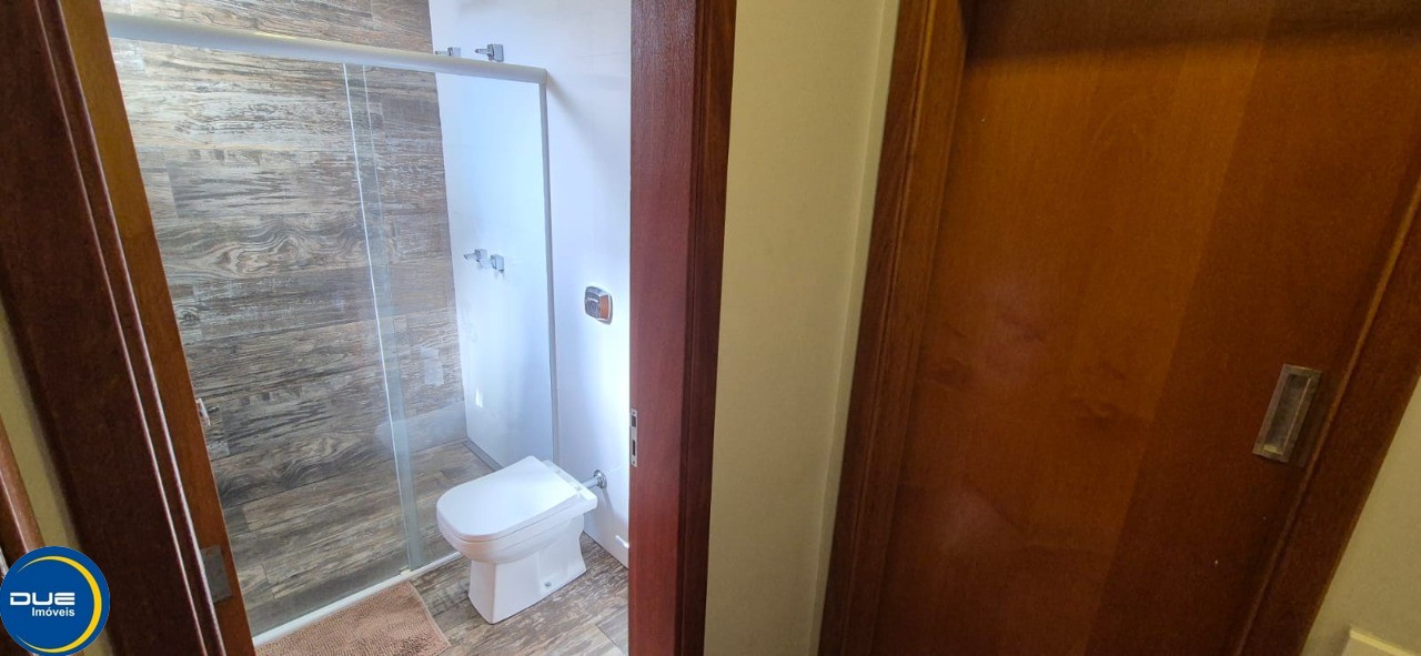 Casa à venda com 3 quartos, 300m² - Foto 35