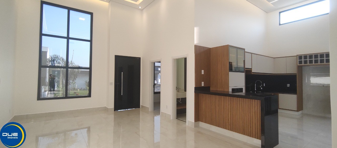 Casa à venda com 3 quartos, 350m² - Foto 12