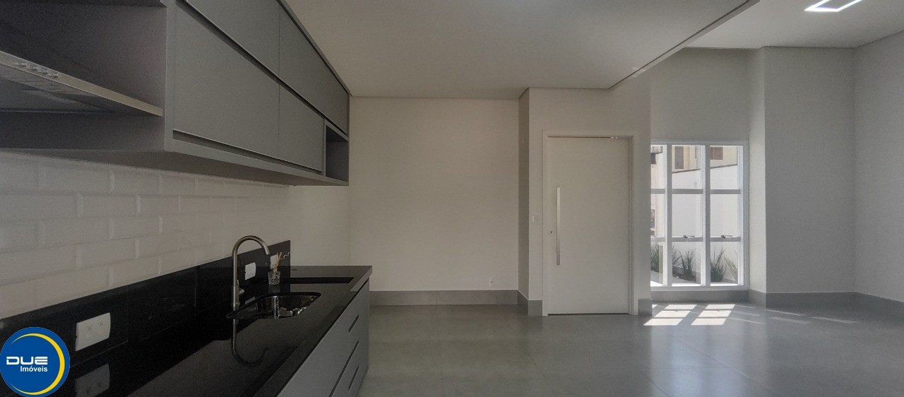 Casa à venda com 3 quartos, 150m² - Foto 12