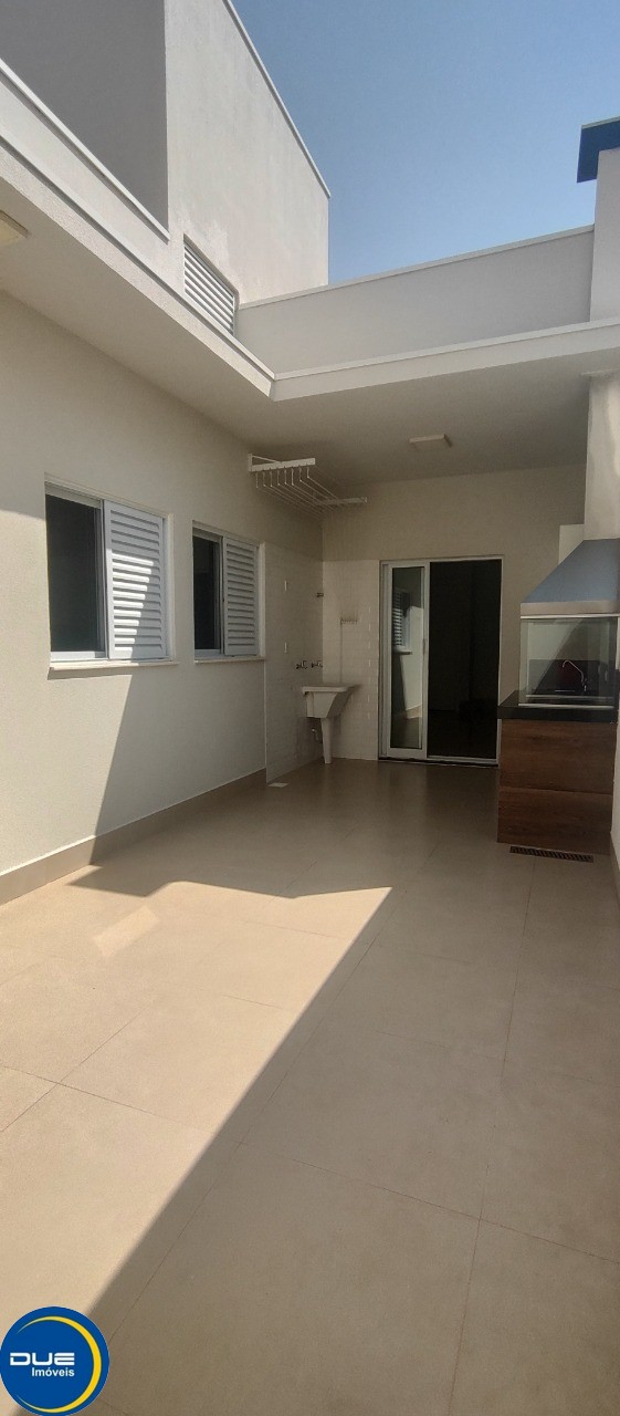 Casa à venda com 3 quartos, 150m² - Foto 8