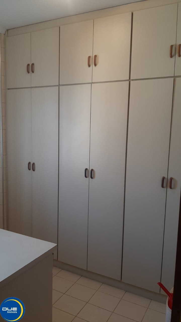 Apartamento à venda com 3 quartos, 155m² - Foto 5