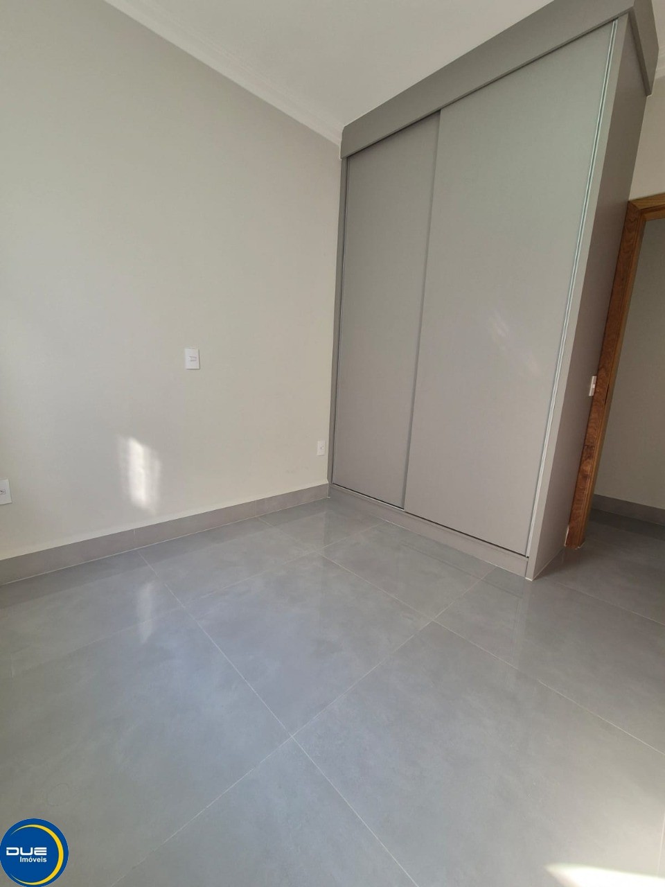 Casa à venda com 3 quartos, 175m² - Foto 8