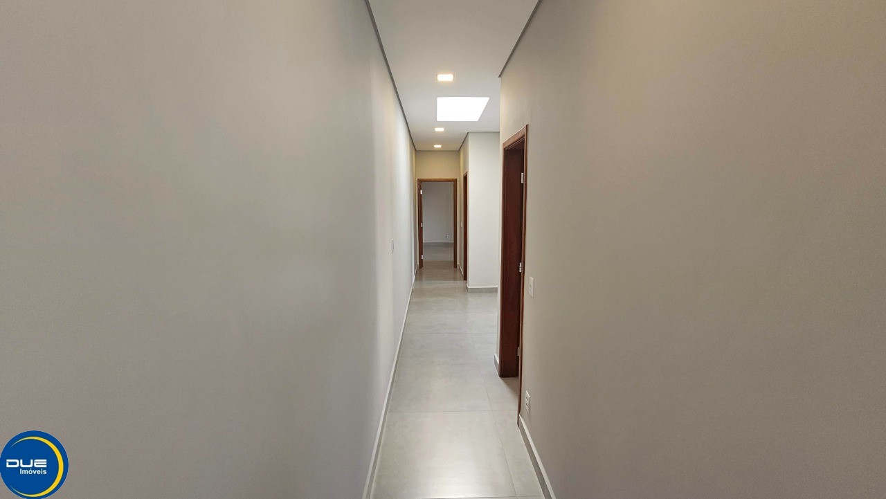 Casa à venda com 3 quartos, 300m² - Foto 23