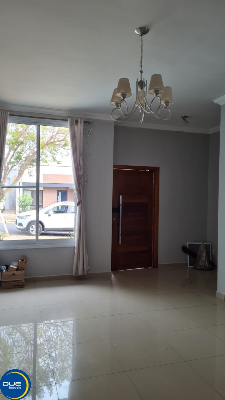 Casa à venda com 3 quartos, 175m² - Foto 4