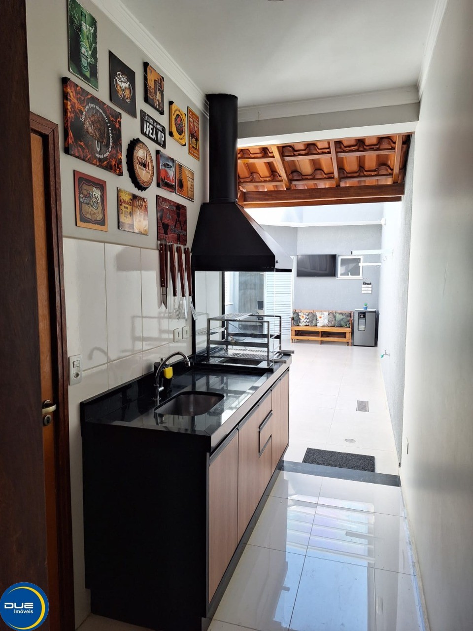 Casa à venda com 3 quartos, 150m² - Foto 9