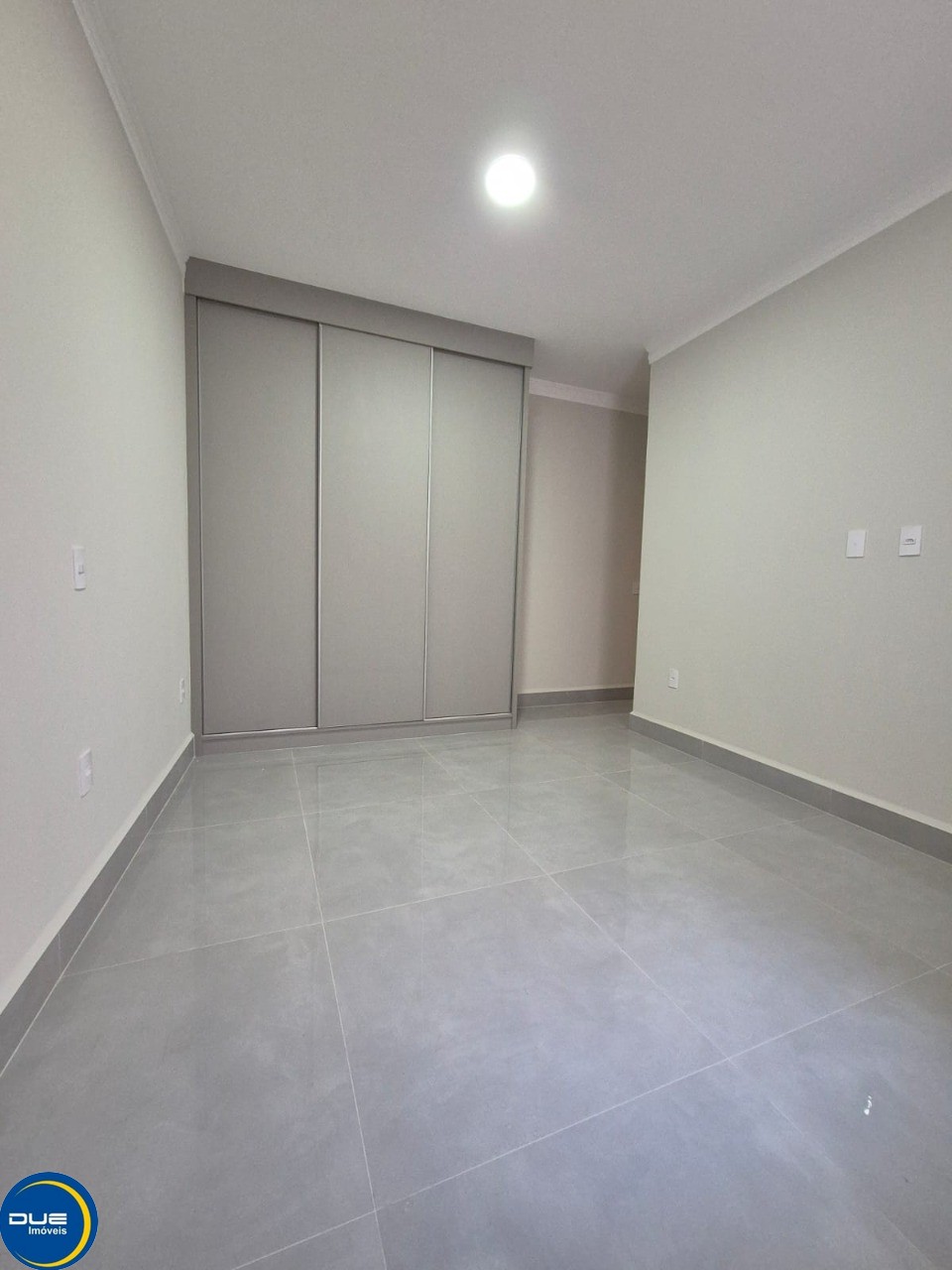 Casa à venda com 3 quartos, 175m² - Foto 5