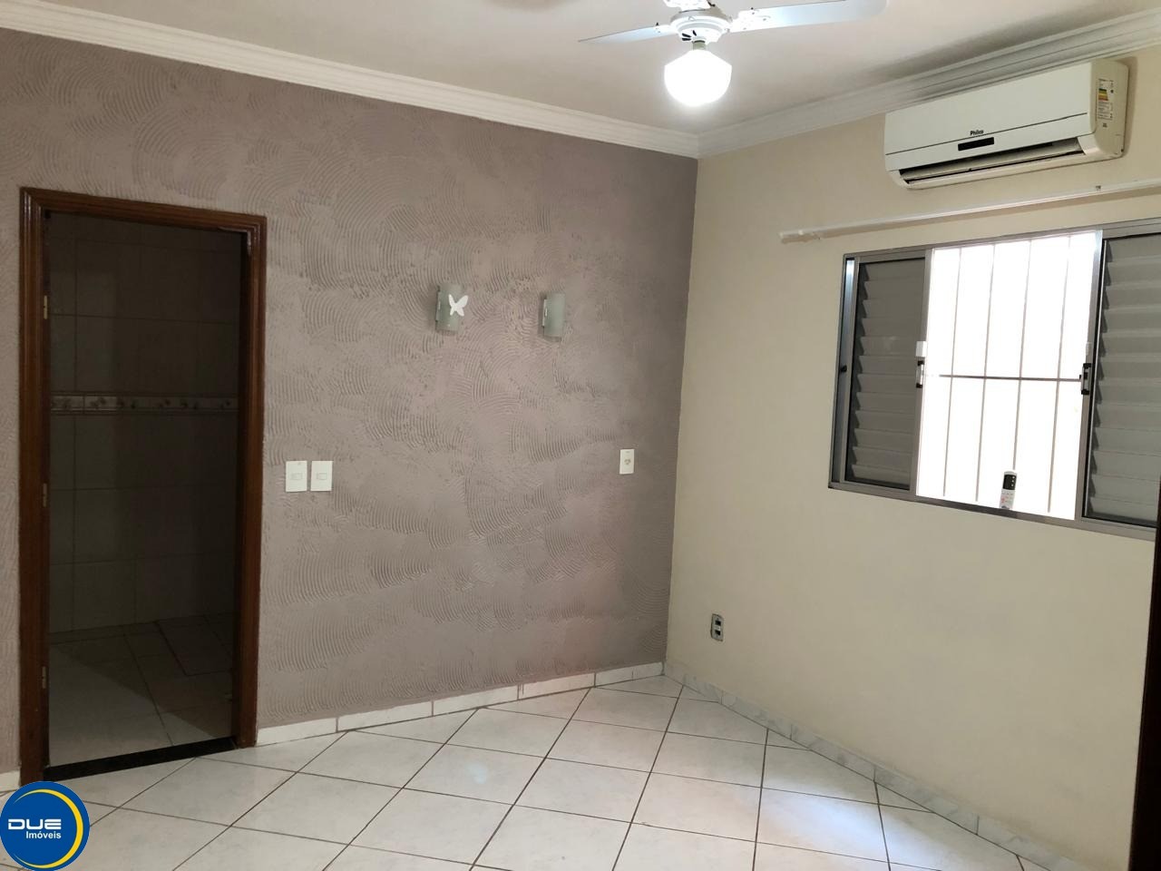 Casa à venda com 2 quartos, 125m² - Foto 25