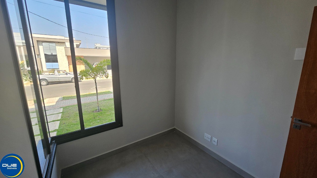 Casa à venda com 3 quartos, 300m² - Foto 10