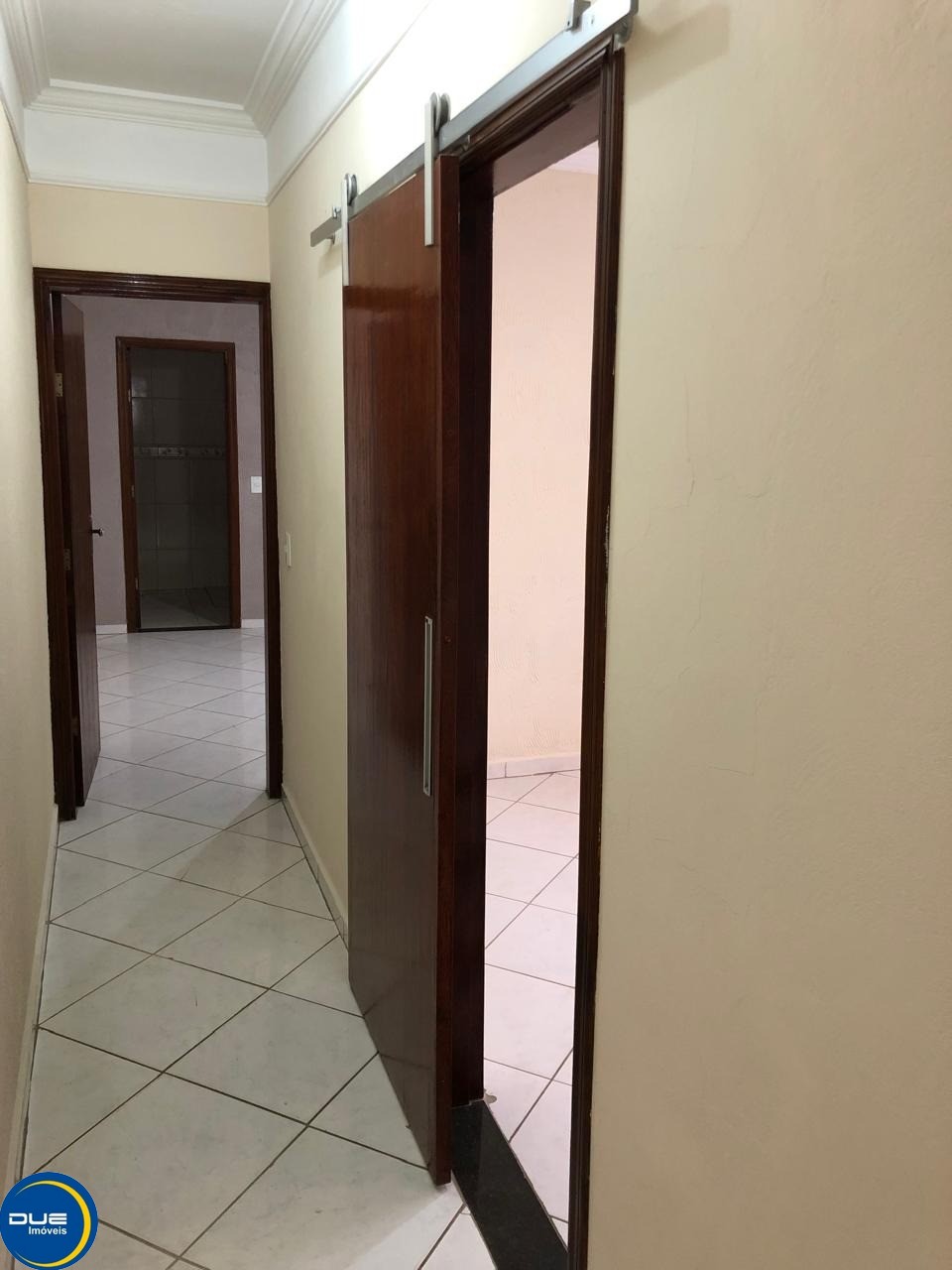 Casa à venda com 2 quartos, 125m² - Foto 17