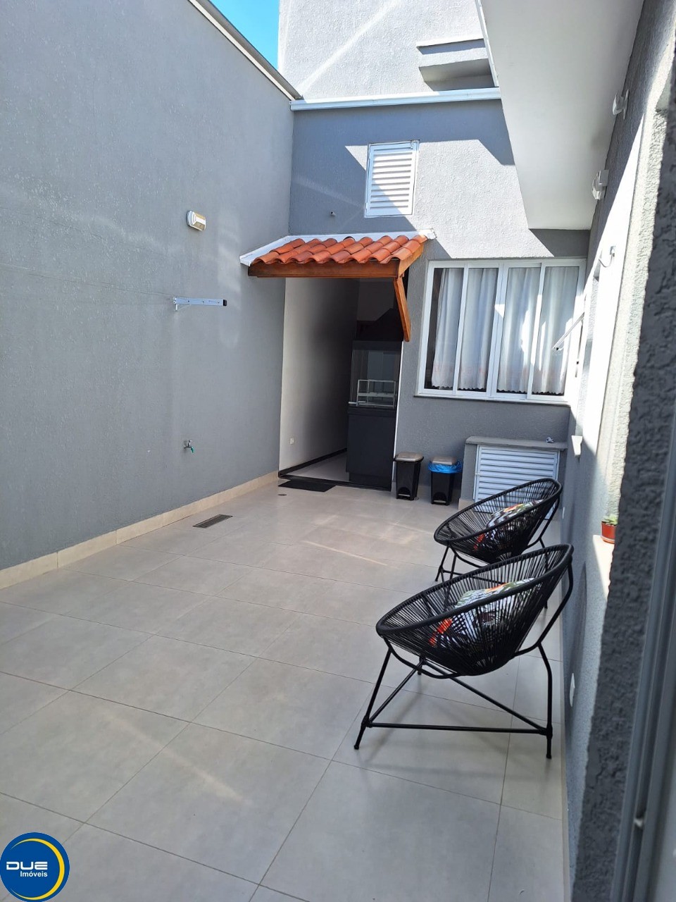 Casa à venda com 3 quartos, 150m² - Foto 11