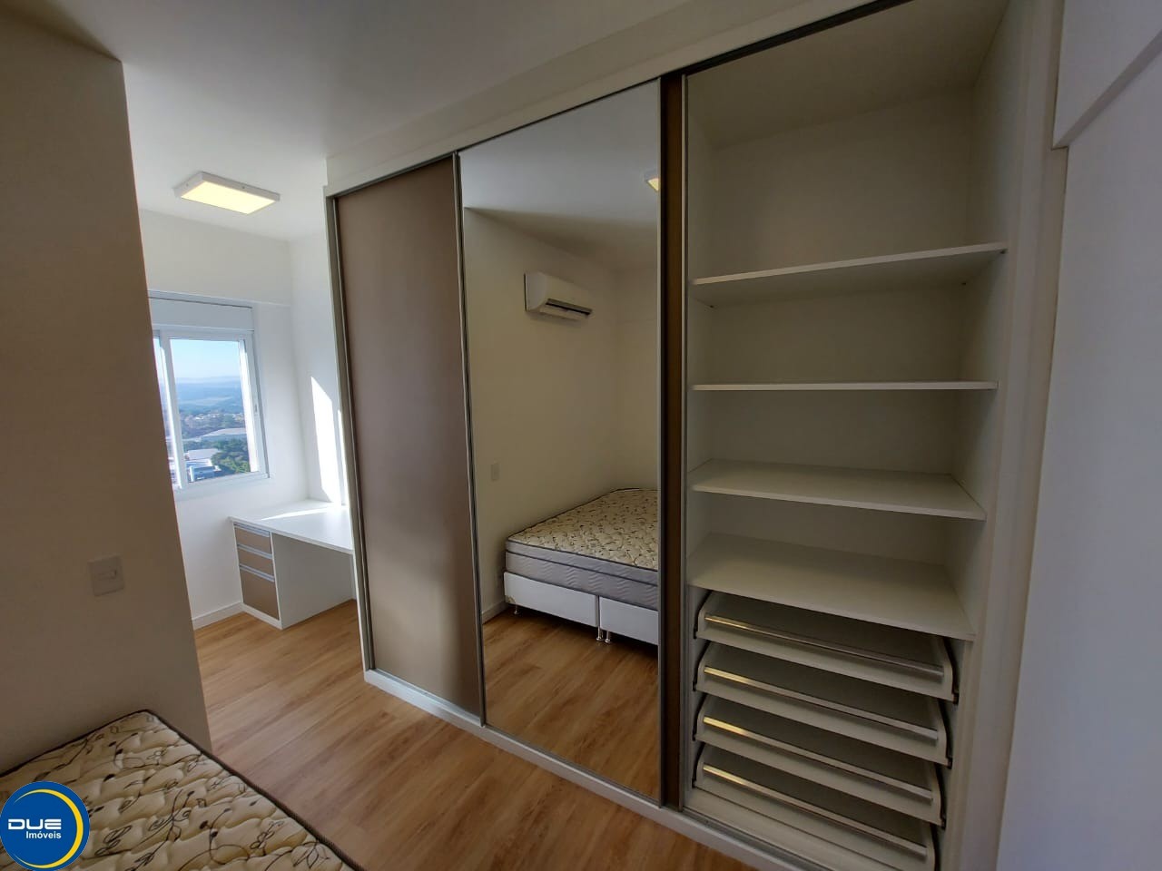 Apartamento para alugar com 1 quarto, 55m² - Foto 9