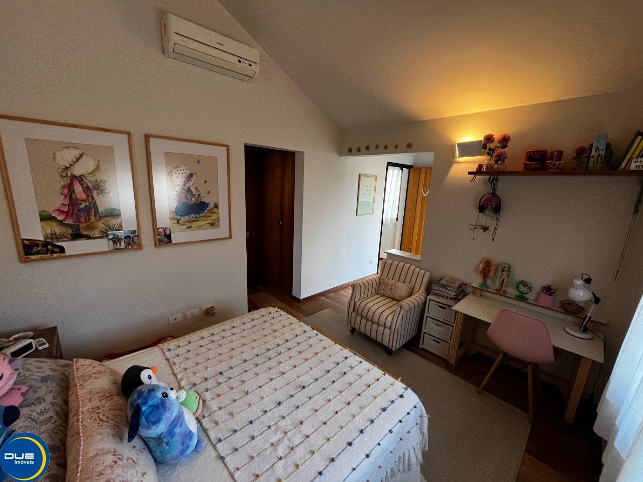 Casa à venda com 3 quartos, 300m² - Foto 27