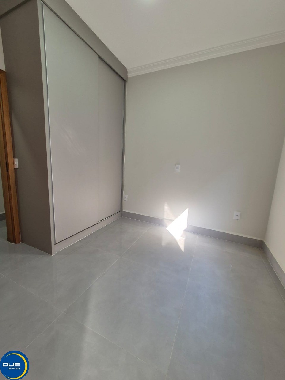 Casa à venda com 3 quartos, 175m² - Foto 9