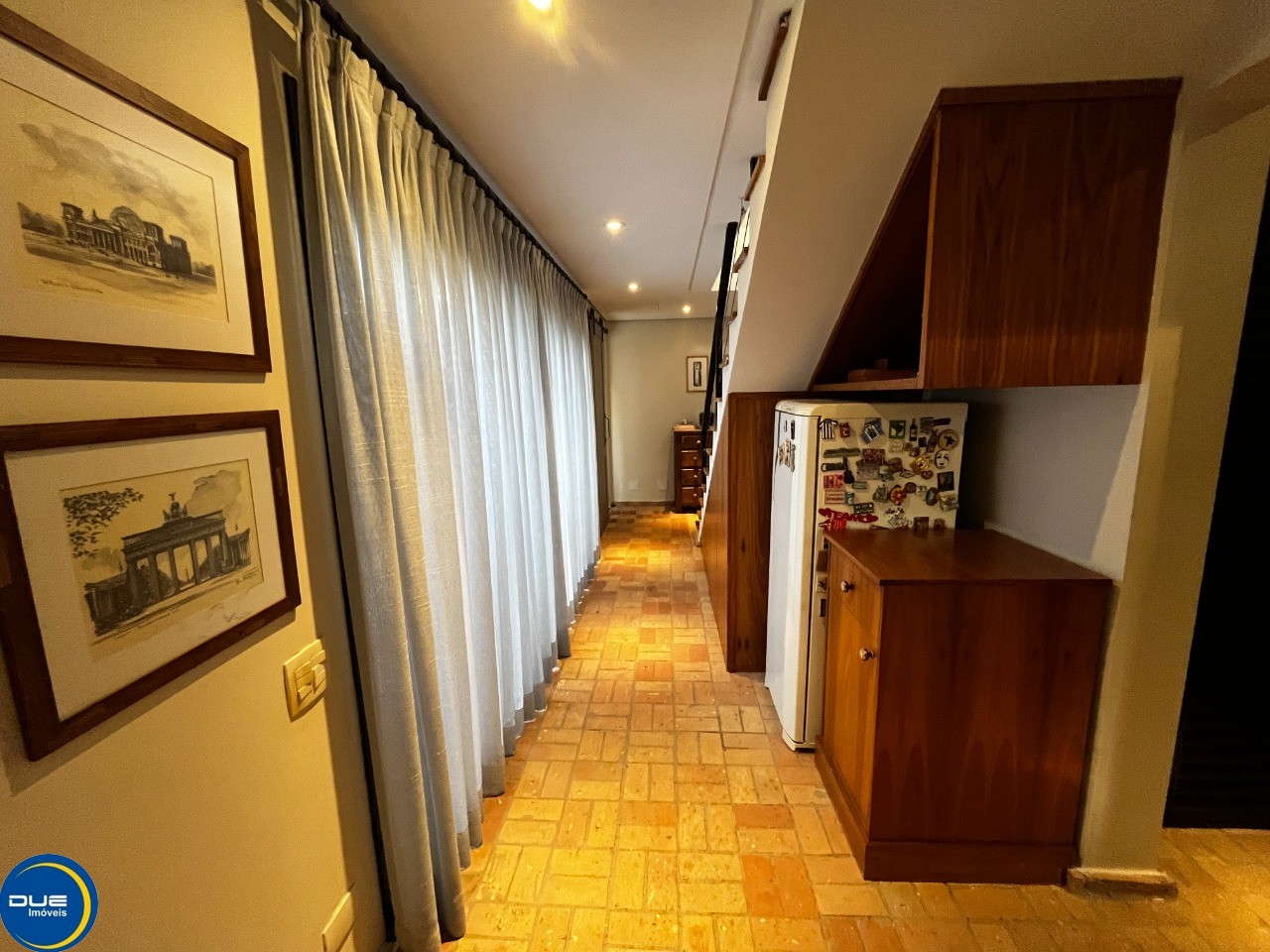 Casa à venda com 3 quartos, 300m² - Foto 52