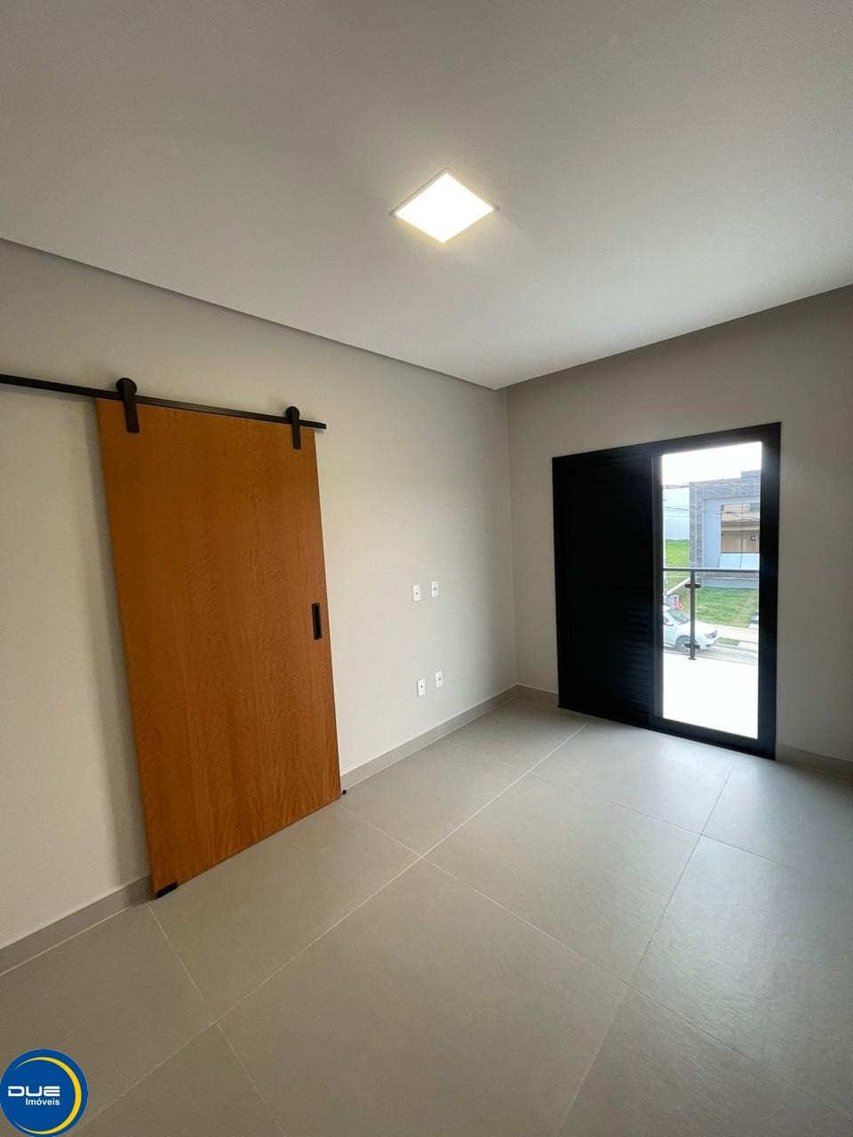 Casa à venda com 3 quartos, 306m² - Foto 33