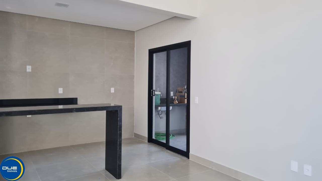 Casa à venda com 3 quartos, 150m² - Foto 7