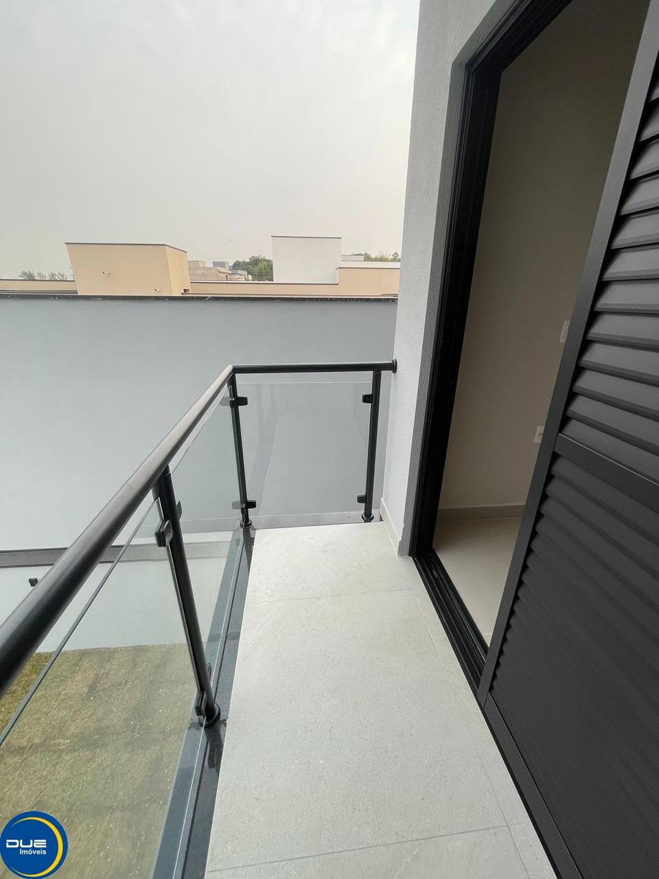 Casa à venda com 3 quartos, 306m² - Foto 15