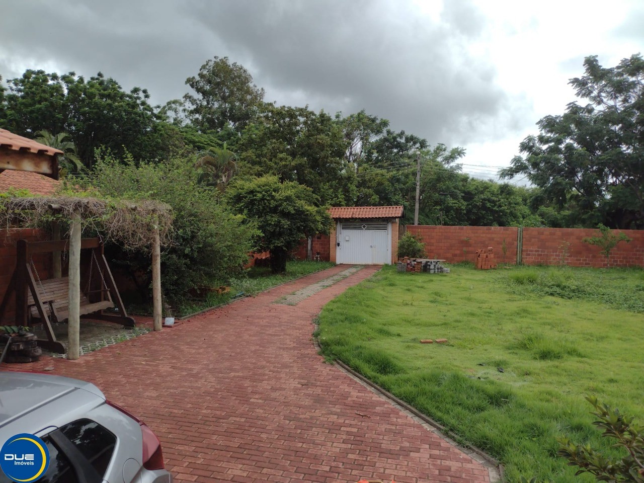 Fazenda à venda com 2 quartos, 1000m² - Foto 3