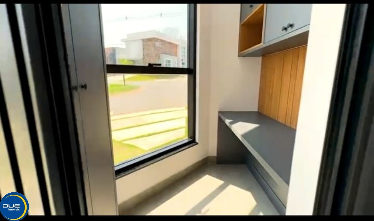 Casa à venda com 3 quartos, 331m² - Foto 6