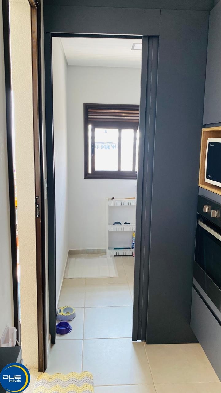 Apartamento à venda com 3 quartos, 99m² - Foto 14