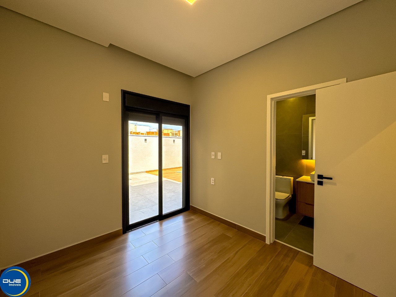 Casa à venda com 3 quartos, 300m² - Foto 26