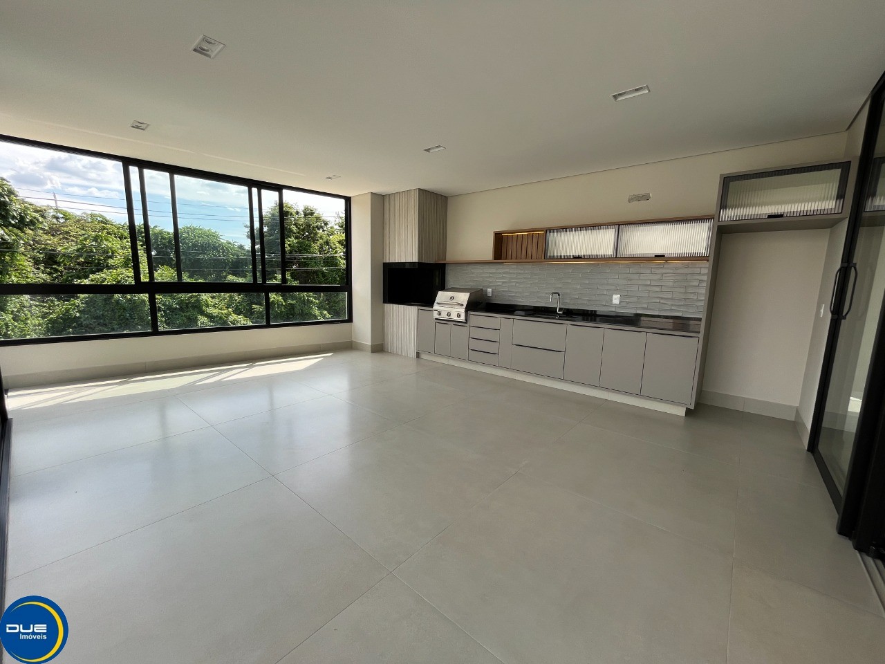 Casa à venda com 3 quartos, 344m² - Foto 29