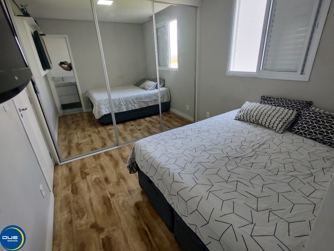 Apartamento à venda com 2 quartos, 56m² - Foto 13