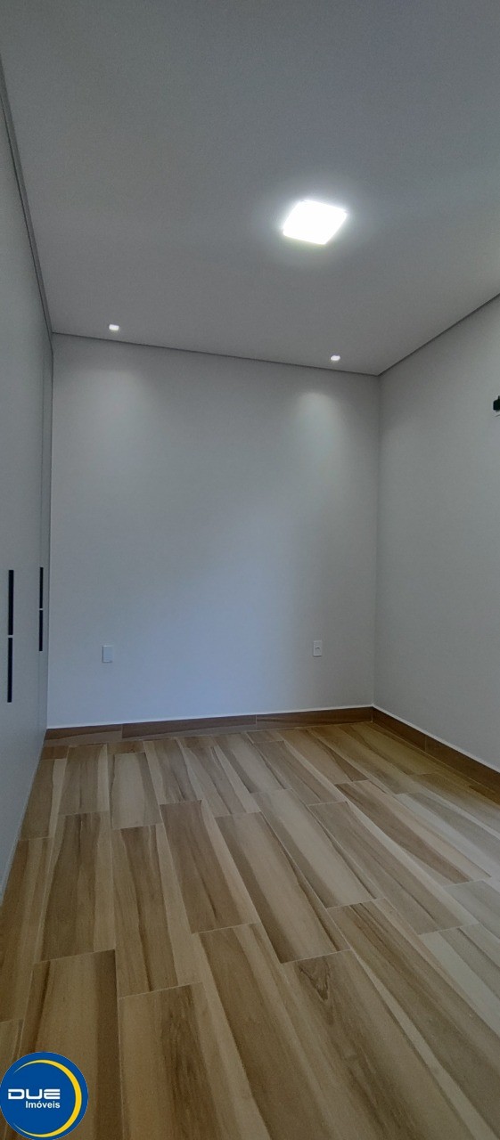 Casa à venda com 3 quartos, 300m² - Foto 23