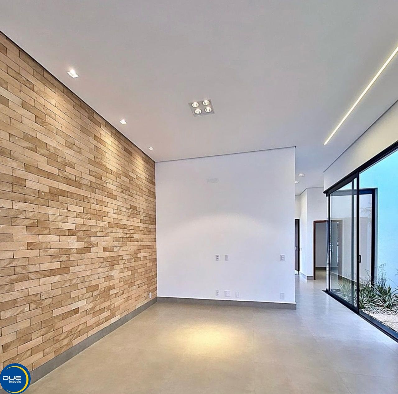 Casa à venda com 3 quartos, 250m² - Foto 9