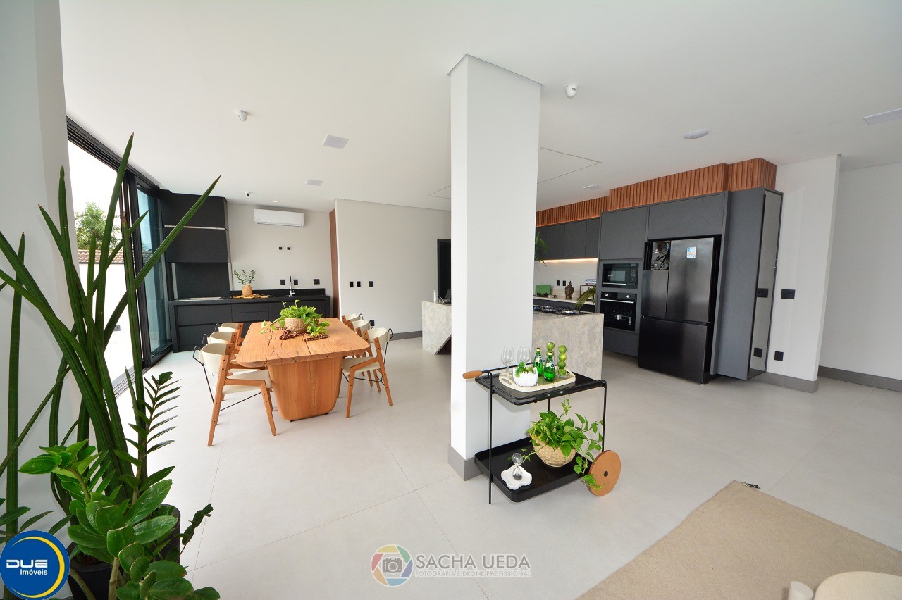 Casa à venda com 4 quartos, 490m² - Foto 16