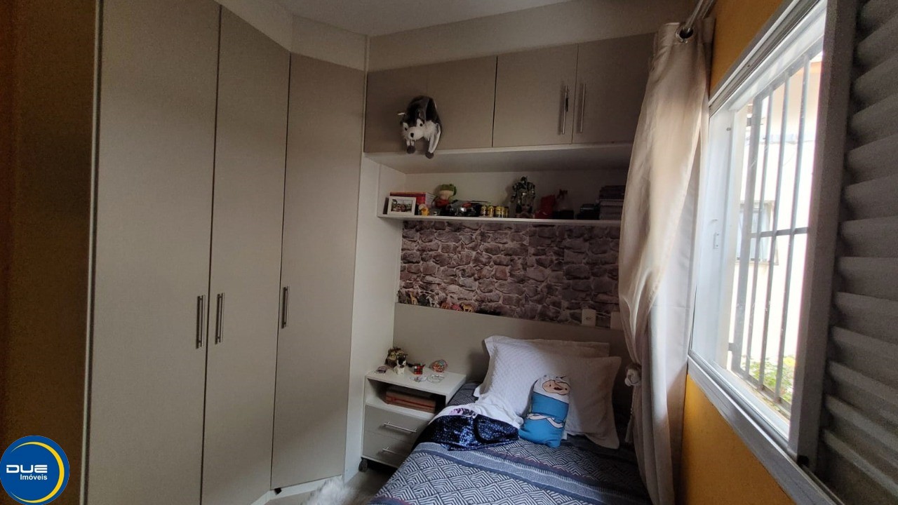 Casa à venda com 3 quartos, 140m² - Foto 4