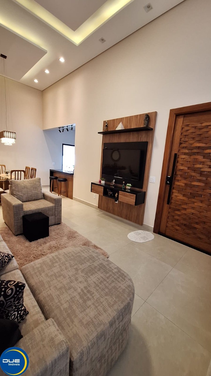 Casa à venda com 3 quartos, 216m² - Foto 14