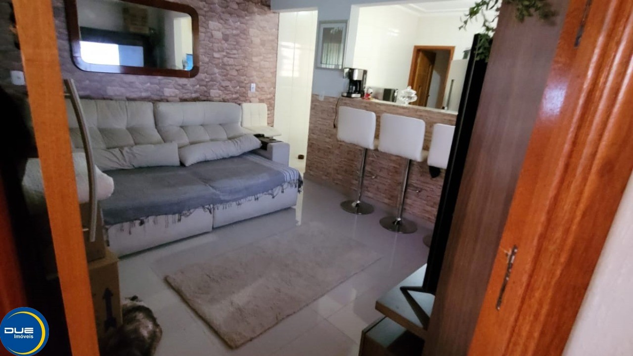 Casa à venda com 3 quartos, 140m² - Foto 3