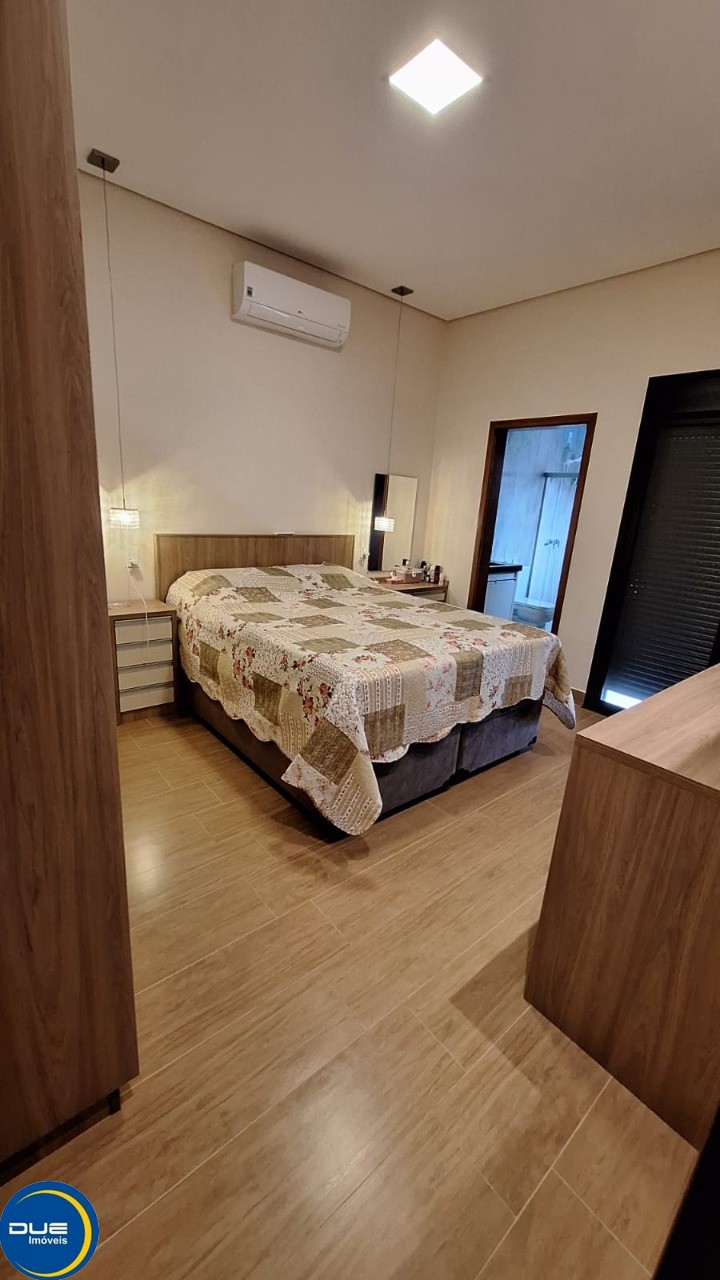 Casa à venda com 3 quartos, 216m² - Foto 5